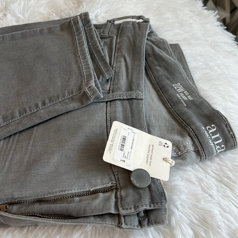 NWT Ana mid rise skinny jeans